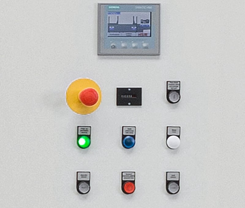 Multilingual operational guidance and Stored-program controller PLC