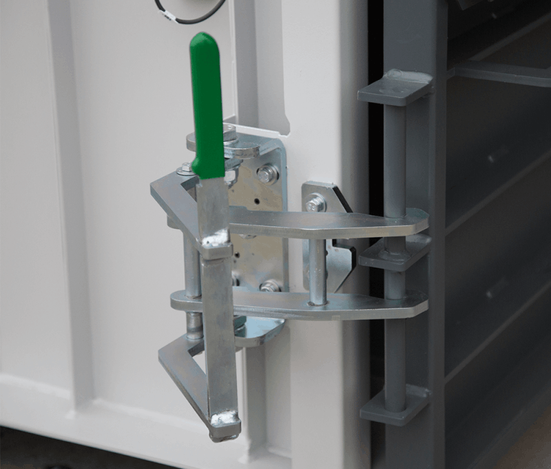 HSM Convenient and particularly fast loading via hydraulic lifting/tilting device